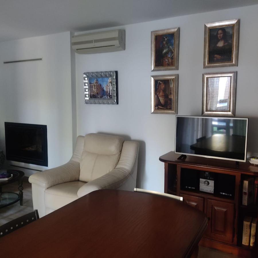 Villa 28 De Julio Casa Rural Con Piscina En 格拉纳达 外观 照片